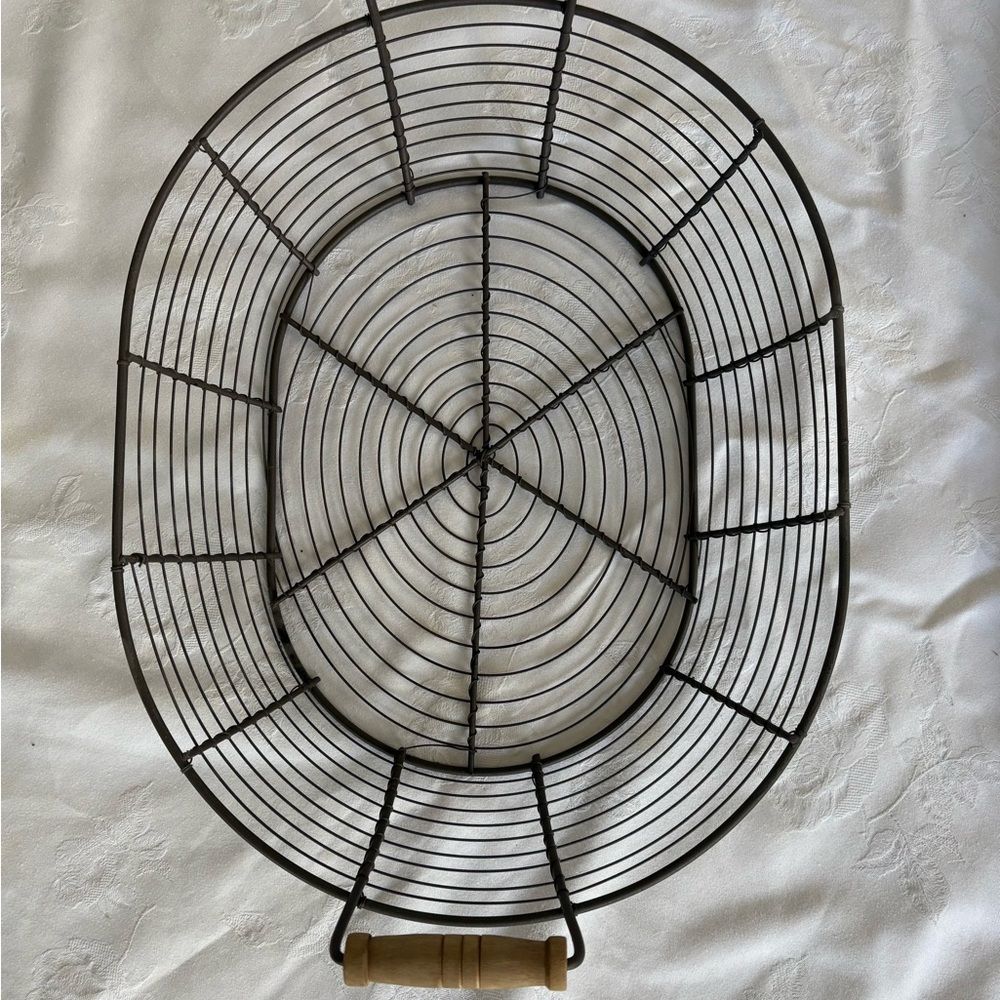 Oval Black Wire Basket with Wooden Handle